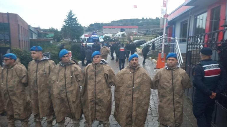 SON DAKİKA Balıkesirde Patlayıcı Üreten Fabrikada Patlama: Ölü ve Yaralılar Var...