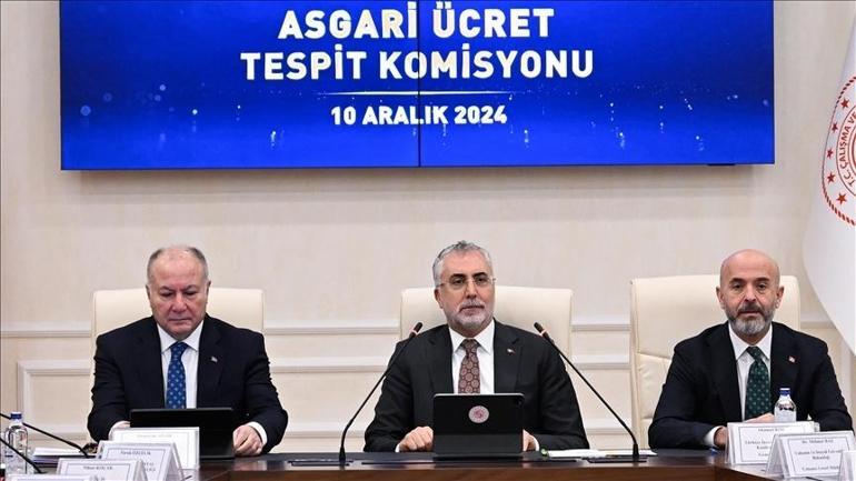 Son Dakika Asgari Ücret 2025 | Cumhurbaşkanı Erdoğandan son dakika asgari ücret açıklaması Asgari ücretle ilgili kim ne dedi 2025 Brüt asgari ücret ne kadar oldu Asgari ücrete refah payı eklenecek mi