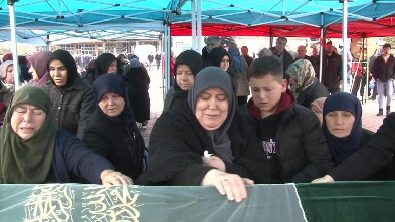 Balıkesir’deki patlamada hayatını kaybeden işçiler toprağa verildi