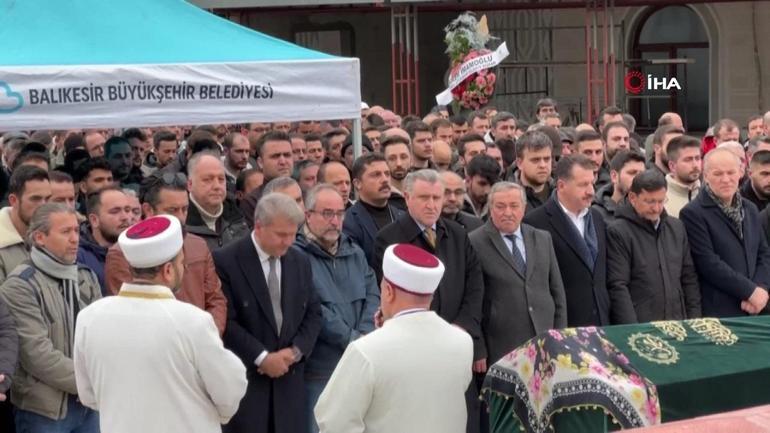 Balıkesir’deki patlamada hayatını kaybeden işçiler toprağa verildi