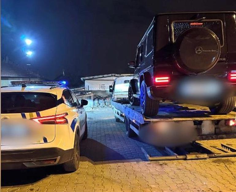 Ne ararsan var Megafon ve siren kullanan sürücüye 212 bin TL ceza