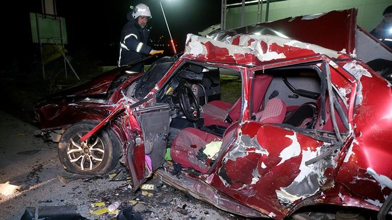 Feci kaza TIR ile otomobil çarpıştı: 1 ölü