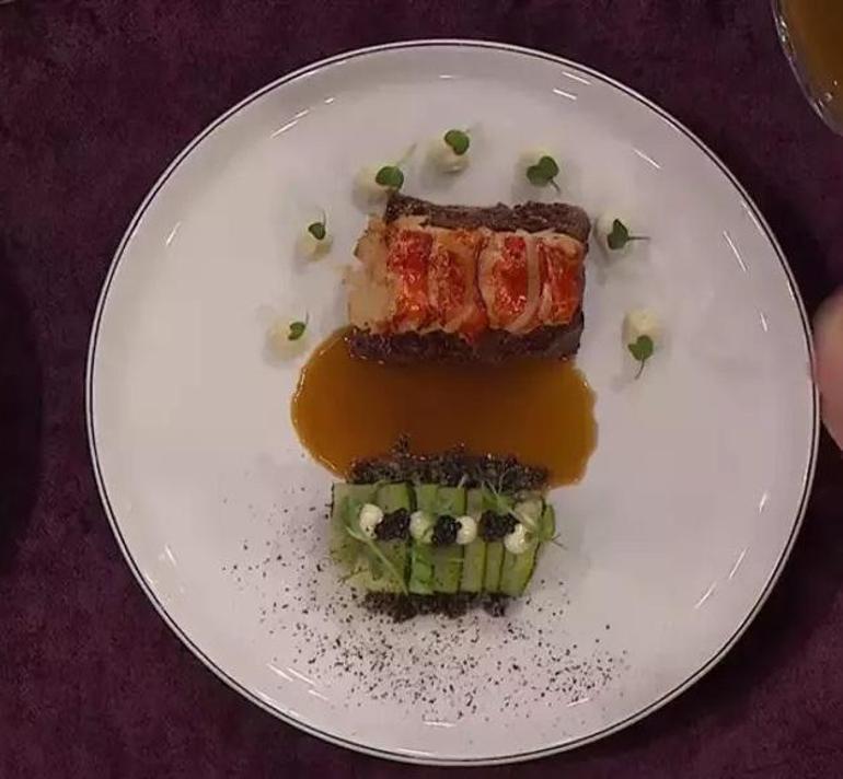 MASTERCHEF 2024 ŞAMPİYONU BAKIN KİM OLDU Onur ve Kerem hünerlerini sergiledi Kupa sahibini buldu