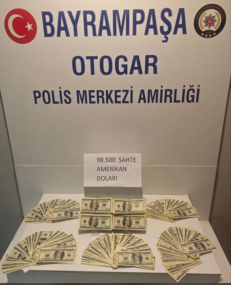 Büyük İstanbul Otogarında 2 kişinin üst aramasında sahte 98 bin 500 dolar ele geçirildi | Video Haber