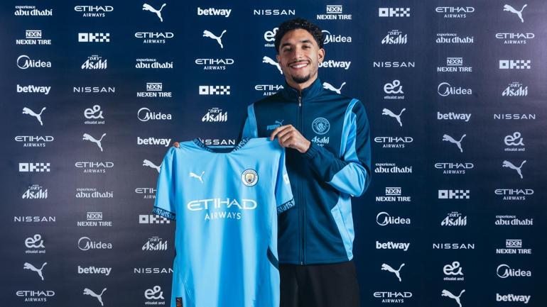 Manchester City, E. Frankfurtun Mısırlı yıldızı Omar Marmoushu transfer etti