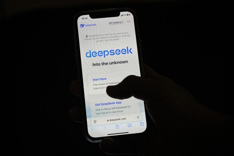 DeepSeek yasakları yayılır mı İtalya ilk adımı attı, bir engel de Tayvan’dan…