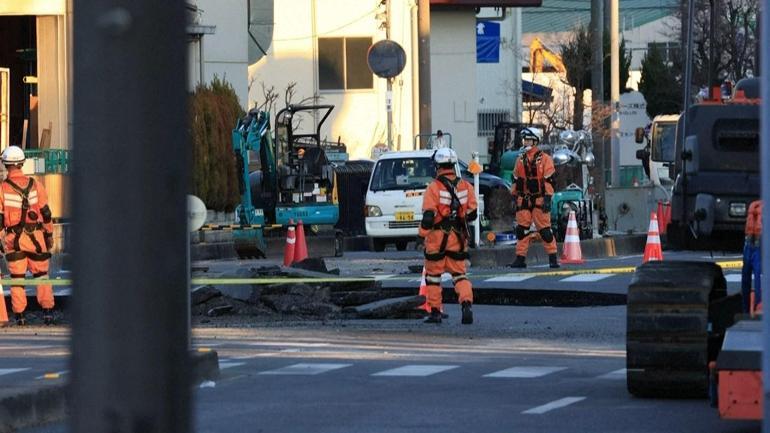 Japonyada gündemin birinci maddesi: DEV ÇUKUR