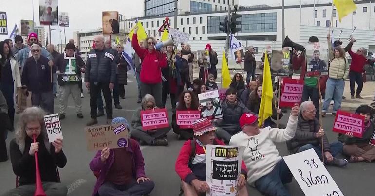 İsrailli rehine yakınlarından Netanyahuya tepki