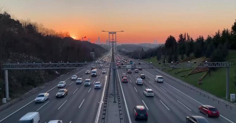 Trafikte makas terörüne önlem Uzman isimler yorumladı: GÖZ GÖRE GÖRE CANA KAST NASIL ÖNLENİR