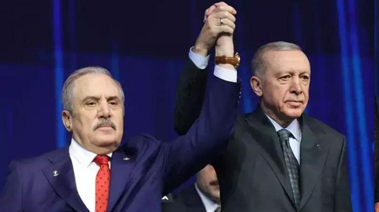 Son dakika... 3 isim AK Partiye katıldı Rozetleri Erdoğan taktı