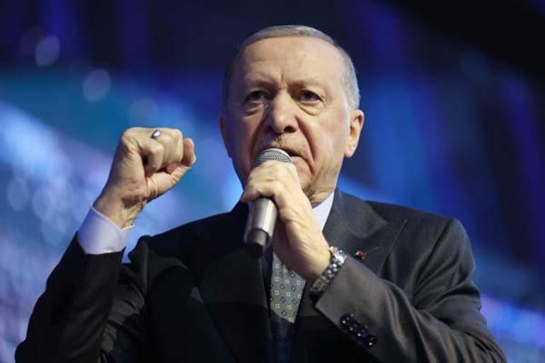 SON DAKİKA AK Partinin 8. Olağan Büyük Kurultayı... Erdoğan: Kayıt dışı siyaset dönemi kapandı