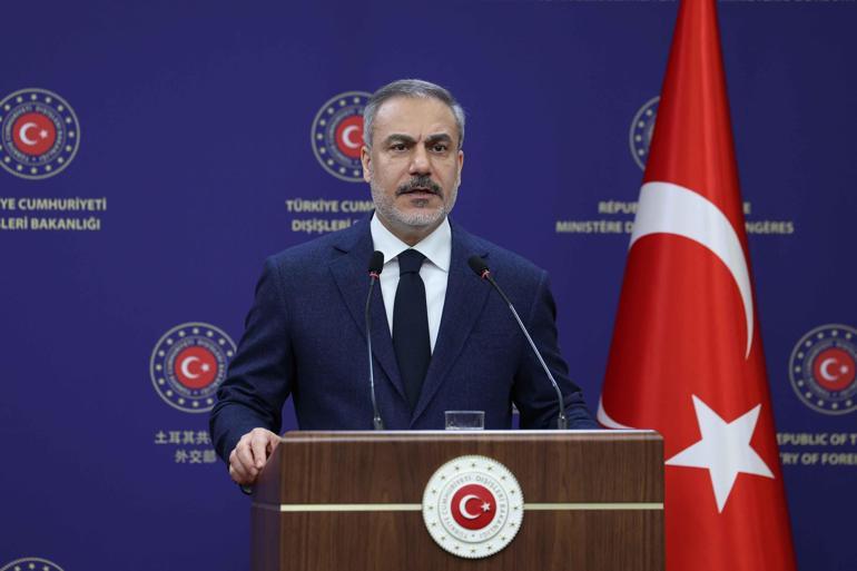 SON DAKİKA HABERİ: Lavrov Ankarada… Dışişleri Bakanı Hakan Fidan, basın toplantısında açıkladı: Barış görüşmesi için ev sahibi oluruz