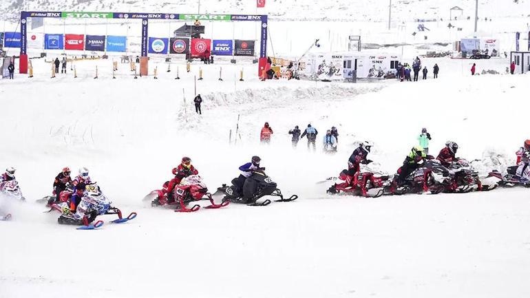 Dünyanın en iyileri Erciyese geliyor: Snowcross heyecanı D-Smartta