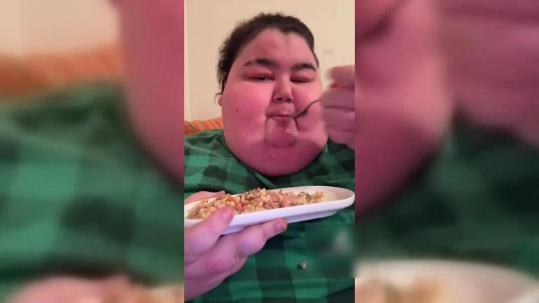 ÇOCUKLAR NASIL KORUNUR Sanal medyadaki tehlike: Mukbang can aldı