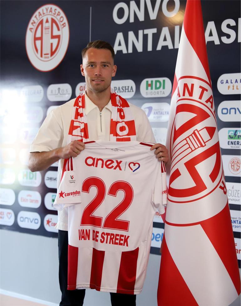 Antalyaspor, Sander Van de Streek ile sözleşme uzattı