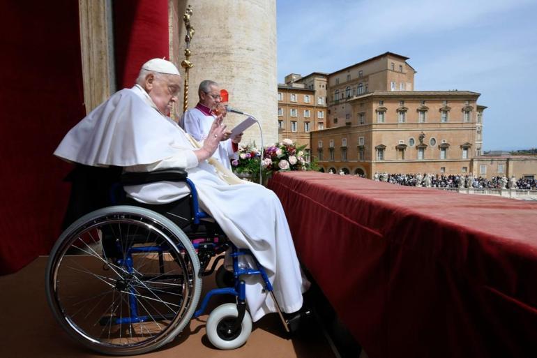 SON DAKİKA HABERi... Papa Francis hayatını kaybetti