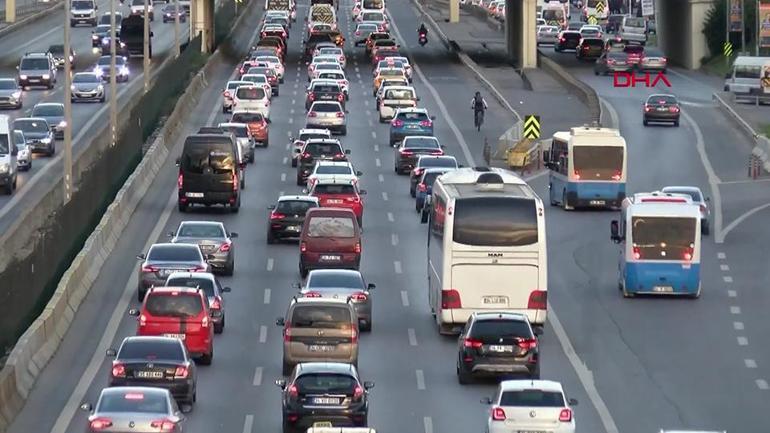 15 lira karşılığında ehliyet yenileme için son 3 ay