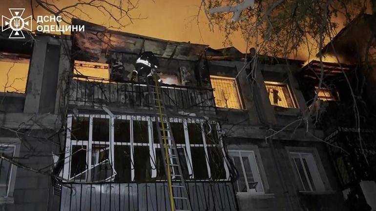 Rusya ateşkes öncesi vurdukça vuruyor