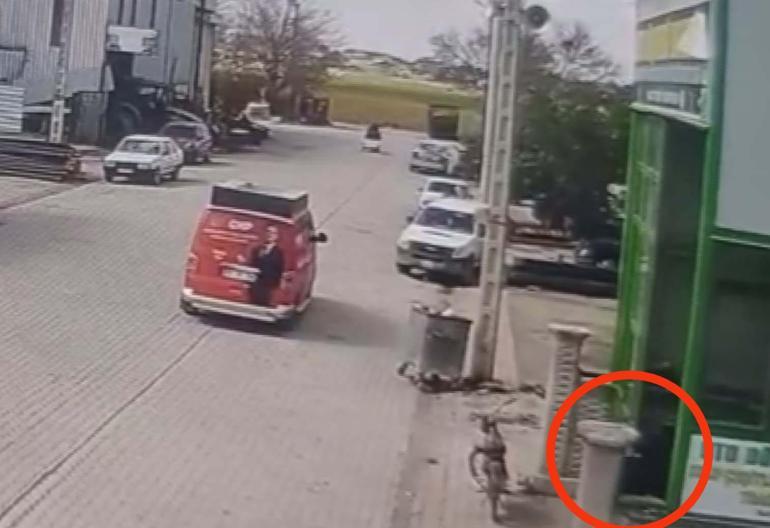 Konyada CHP aracı geçerken silahla havaya ateş edildi 2 gözaltı