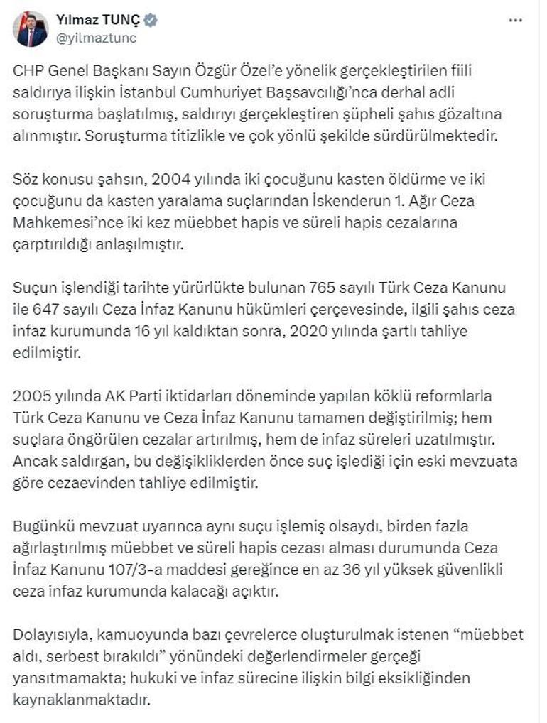 SON DAKİKA | CHP lideri Özgür Özel AKM çıkışında yumruklu saldırıya uğradı