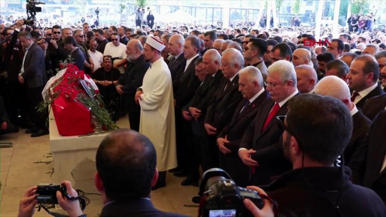 Son Dakika Haberi: Sırrı Süreyya Önder son yolculuğuna uğurlandı