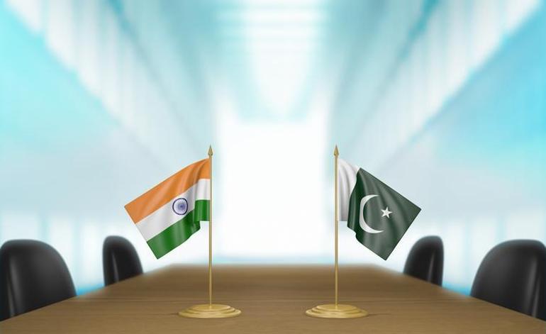 HİNDİSTAN PAKİSTAN ASKERİ GÜCÜ: Hindistan, Pakistan askeri güç bakımından kaçıncı sırada