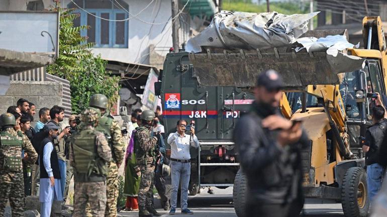 İKİ NÜKLEER GÜÇ KARŞI KARŞIYA | Hindistan ve Pakistan’ına askeri gücü ne