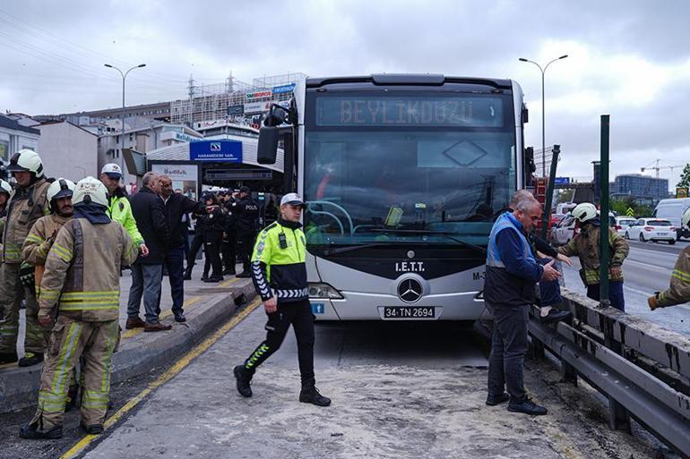 Son Dakika Haberi: Beylikdüzünde 1 kişini öldüğü metrobüs kazası kamerada