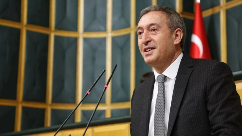 DEM Partili Pervin Buldan: Dikenli telleri aradan kaldırıp, barışı taçlandıracağımız yeni bir dönem