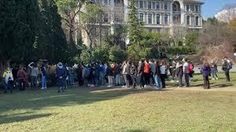 Boğaziçi Üniversitesi olaylarında gözaltına alınan 15 şüpheli adliyeye sevk edildi