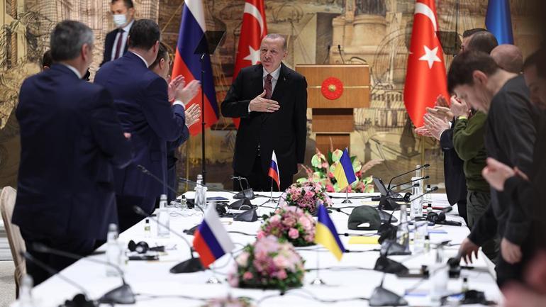 SON DAKİKA: ABD Başkanı Donald Trump: Putin katılmamı istiyor perşembe günü Türkiyeye gelebilirim
