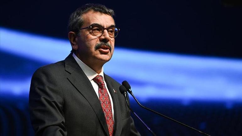 12 yıllık zorunlu eğitim sistemi değişecek mi Bakan Tekinden açıklama