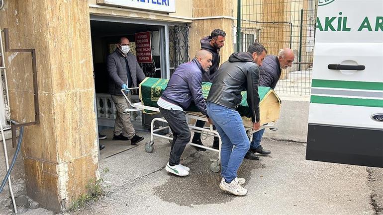 Sivasta 2 çocuk annesi keneden hayatını kaybetti