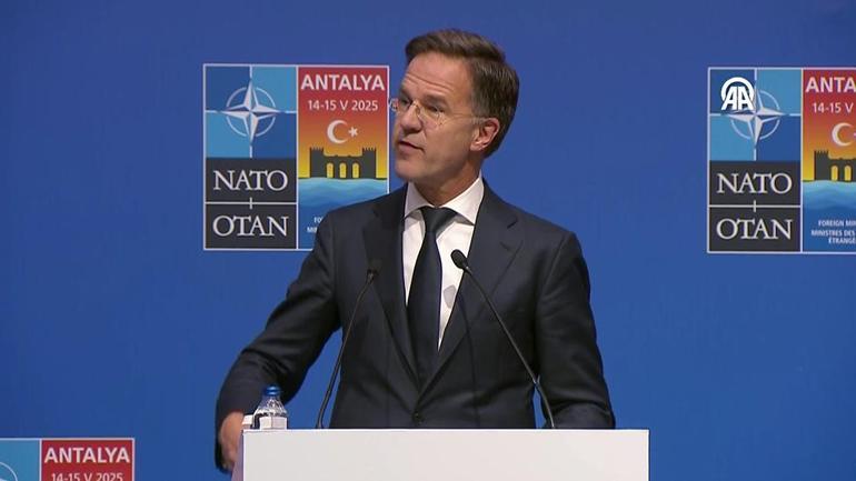 Rusya NATO sularında gerilimi artırdı