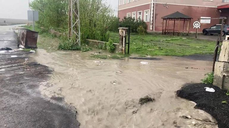 Peş peşe felaket Sel, taşkın, zarar… Sağanak ve dolu yurdu vurdu