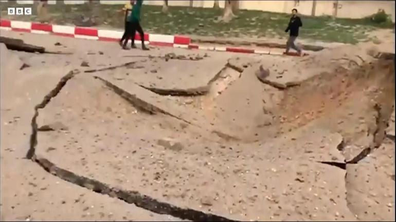 İsrail, Gazzedeki Avrupa Hastanesi’ni vurdu: İngiliz doktorun paylaştığı görüntüler saldırının şiddetini gözler önüne serdi