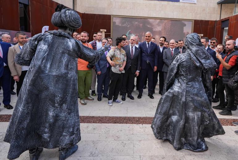 Türkiye Kültür Yolu Festivali Manisada başladı... Bakan Ersoy: Manisanın ekonomisi ve turizmi için ciddi bir kazanım olacak