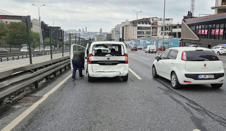 İstanbulda düğün konvoyunda zincirleme kaza: 3 yaralı