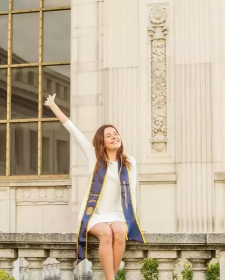 Ünlü oyuncunun gurur günü... Kızım UC Berkeley’den mezun oldu