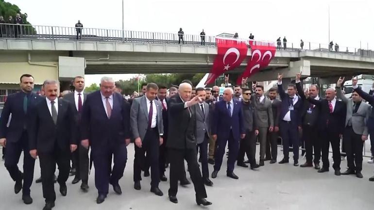 Kurtulmuş’tan komisyon yorumu: “Tüm siyasi partiler süreci omuzlayacak”