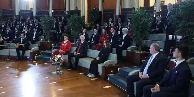 Cumhurbaşkanı Erdoğandan Terörsüz Türkiye mesajı: Meydanlarda halaylar çekilmeye, yaylalar şenlenmeye başladı