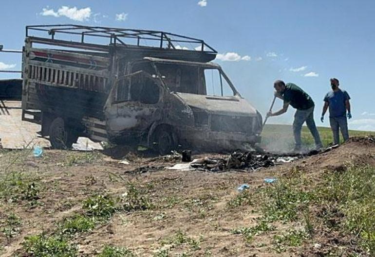 Yanan kamyonette cesetleri bulunmuştu Baba ve oğlun ölümüne ilişkin 3 gözaltı