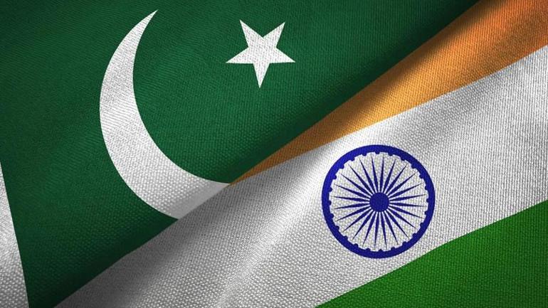Pakistan ve Hindistan anlaştı Askerler 30 Mayıs’a dek barış pozisyonuna kalacak