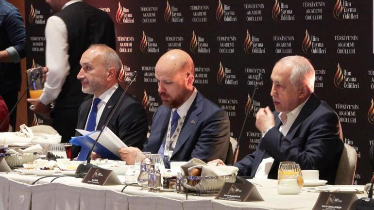 İlim Yayma Ödülleri için geri sayım: Bu yıl büyük ödül 5 milyon lira