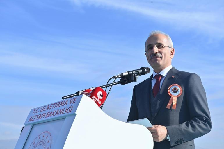 Bakan Uraloğlu: Nissibi Köprüsünden 10 yılda 3,3 milyar lira tasarruf ettik