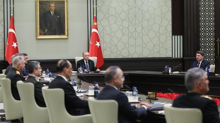 Milli Güvenlik Kurulu toplantısı başladı Terörsüz Türkiye ve Suriye konusu masada