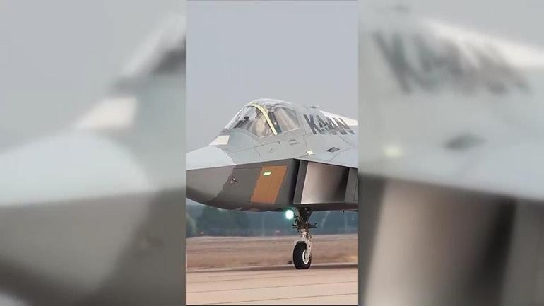 TUSAŞtan yerli muharip uçak KAANın yeni görüntüsü