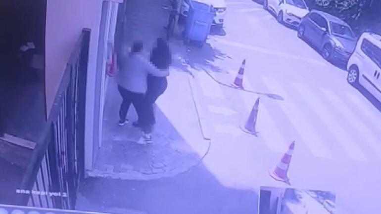İstanbulda lise tuvaletinde arkadaşını bıçaklayan öğrenci tutuklandı