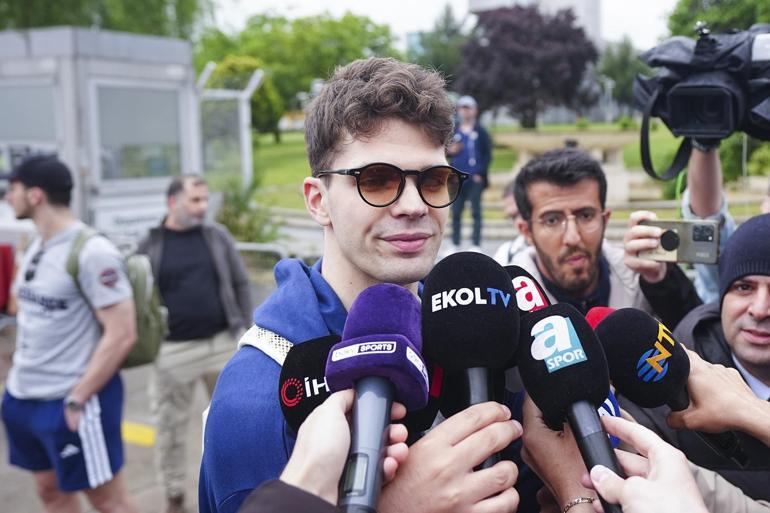 Fenerbahçe Beko Kaptanı Melih Mahmutoğlu: Türkiye Ligini de kazanacağız