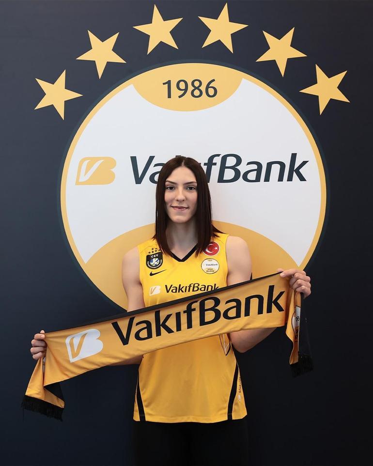 Eczacıbaşından ayrılan yıldız voleybolcu Tijana Boskovic, VakıfBanka imza attı